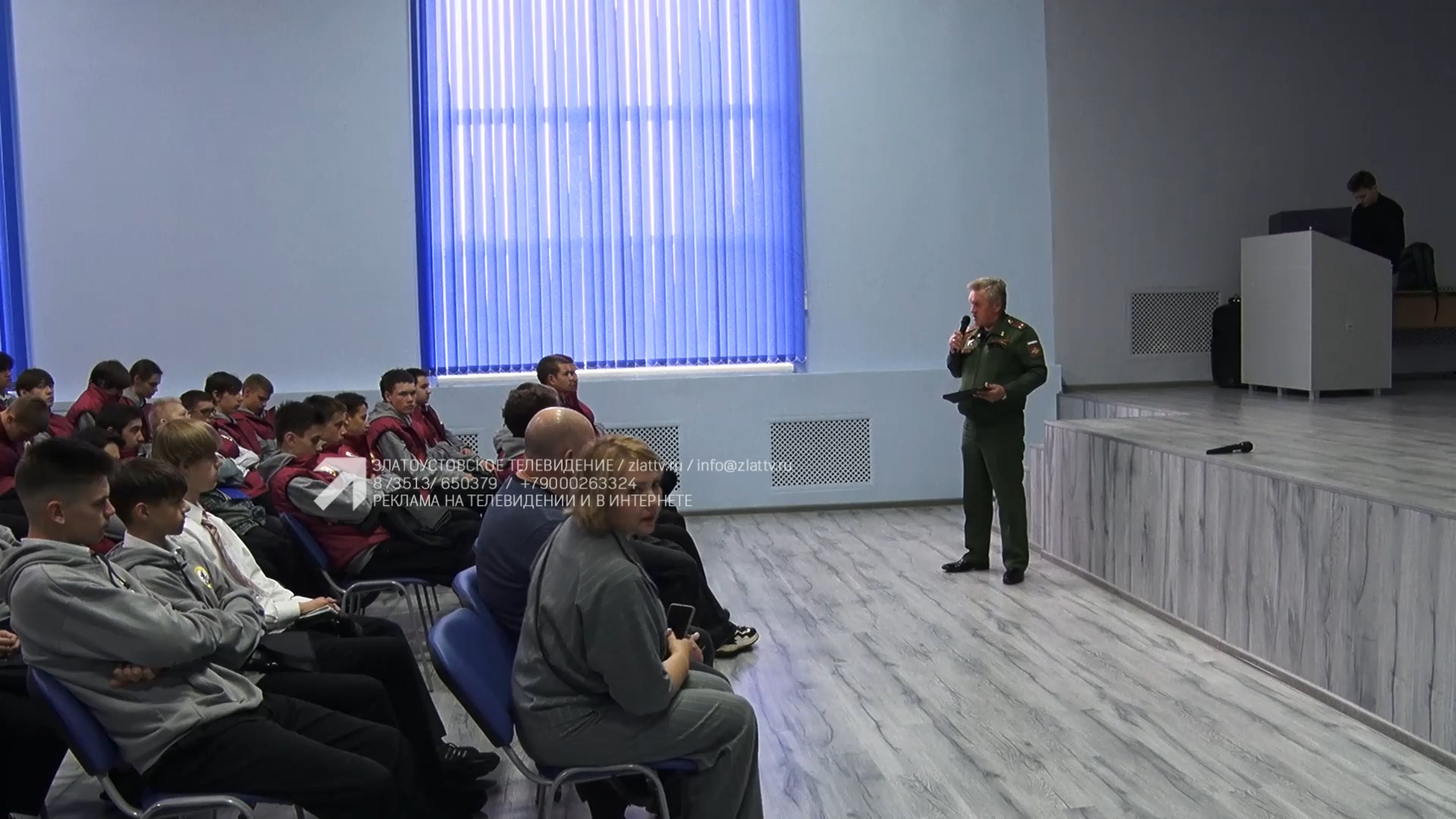 Студенты встретились с представителями Военного комиссариата и Министерства обороны России