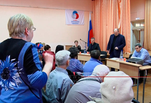 О чистоте на городских улицах говорили во время собрания старших домов и председателей КТОСов района машзавода