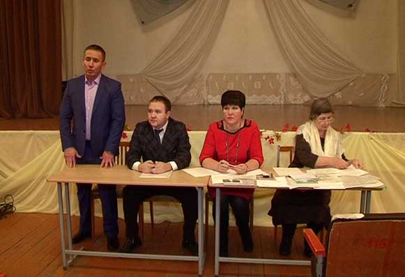 ДЧ: Народные избранники Златоуста отчитываются перед избирателями за год депутатской деятельности