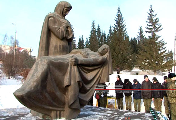 Сегодня  в городе прошло памятное мероприятие, посвященное 24 годовщине начала военного конфликта на Северном Кавказе