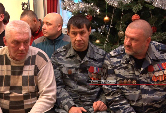 Памятные награды. Защищавшим  конституционный порядок в Чеченской республике  вручены медали  «25 лет боевым действиям на Северном Кавказе»