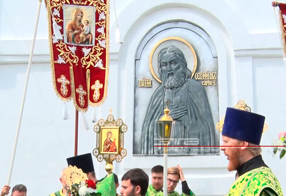 Память святого Серафима Саровского почтили в одноименном храме нашего города
