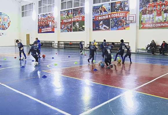 Юные футболисты спортшколы №7 успешно выступили на четырех турнирах