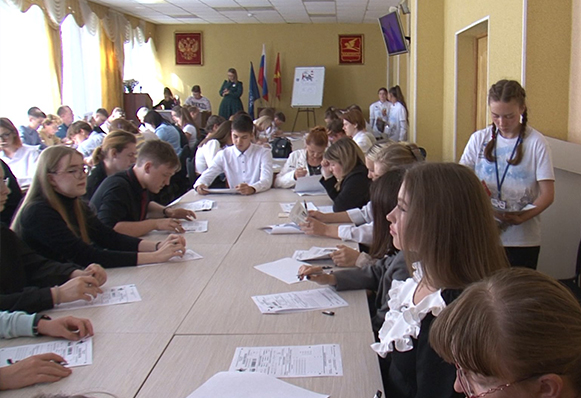Златоустовцы написали «Диктант Победы»