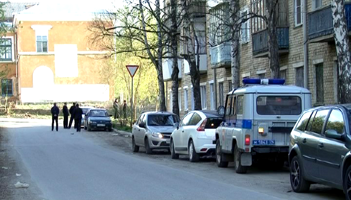Восьмилетняя девочка «вышла» в окно