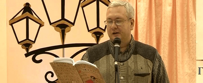 Мастер класс для начинающих поэтов и писателей. В Златоусте увидели галерею Уральской литературы