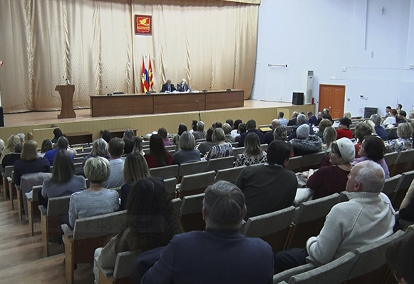 В Златоусте состоялись публичные слушания по бюджету города