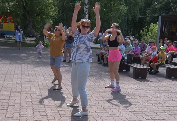 В парке «Молодежный» прошел праздник «Не жди понедельника», посвященный здоровому образу жизни