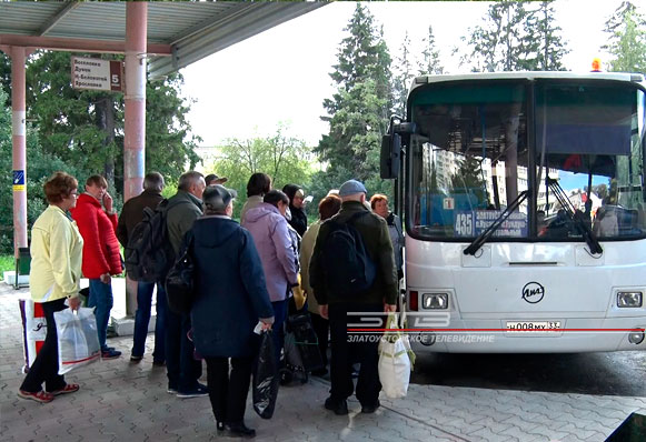 В Златоусте рейсовый автобус на Куваши заменили на новый с большей вместимостью