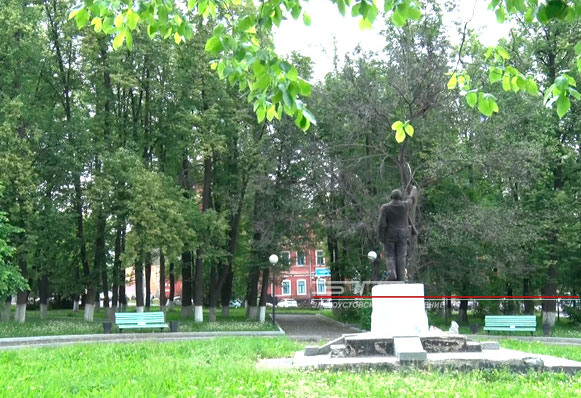 Сквер у краеведческого музея станет краше ко Дню города