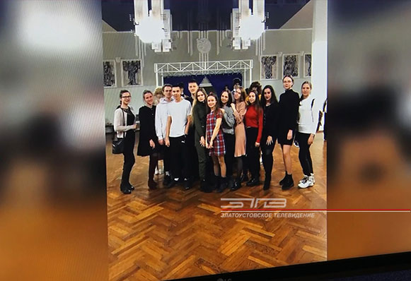 Златоустовские выпускники готовятся к последнему звонку