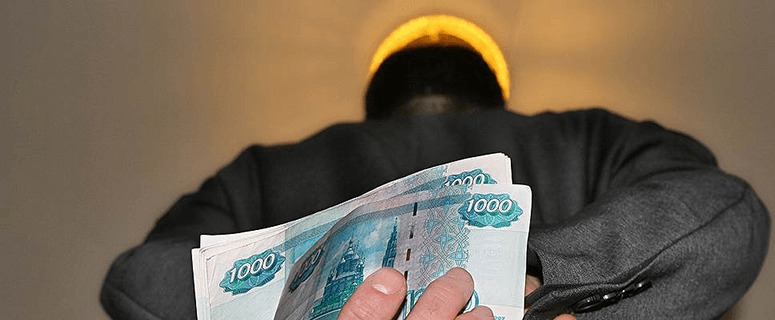 Сотрудник МВД пойдёт под суд за «корочки»