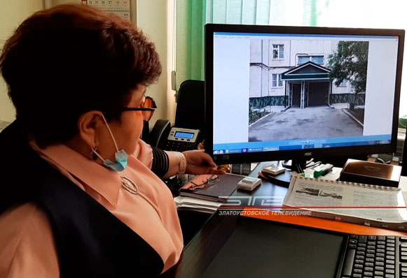 В Златоусте 44 управляющих компаний и ТСЖ. В рейтинге лучших, как по динамике развития, так и по количеству квадратных метров на сервисном обслуживании – «СМУ Ремстроймонтаж», который возглавляет Раиса Истомина